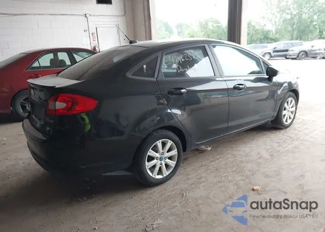 2012 Ford Fiesta Se из США, поврежденный, VIN 3FADP4BJ5CM137792